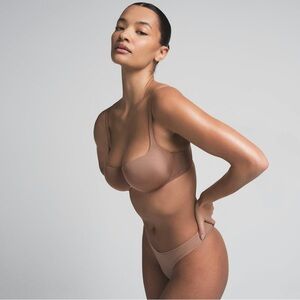 Skims Ultimate Balconette Push Up Bra